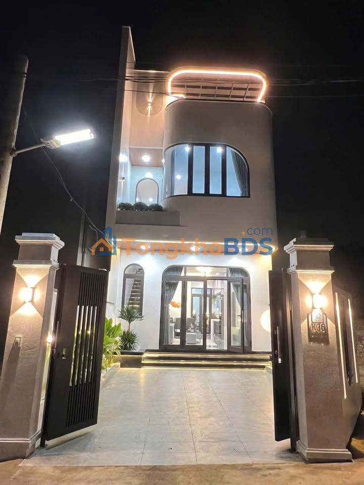 Homestay Huế 100m² Sổ Hồng Riêng - Sẵn Kinh Doanh Ngay