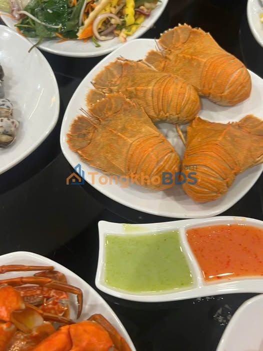 Nhà 3 tầng Liên Bảo Vĩnh Yên 4 triệu - Ô tô vào tận nhà