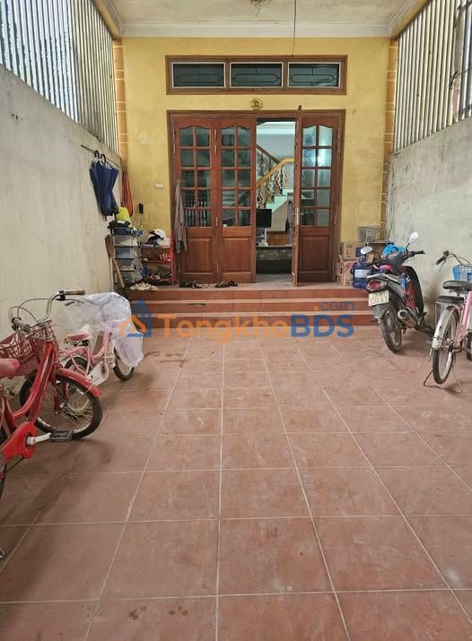 Bán nhà 3 tầng trục chính Sơn Hà, TP Hà Giang - 100m², kinh doanh sầm uất