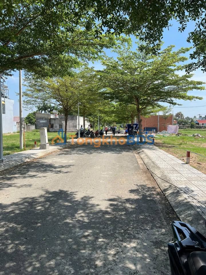 Đất nền 100m² Tân Phú Trung, Củ Chi - Sổ hồng hoàn công, Giá 2 Tỷ