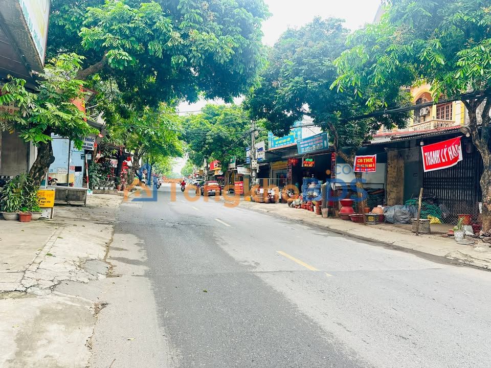 Nhà Mặt Tiền Kinh Doanh 92m² Tiên Dược, Sóc Sơn - Sổ Đỏ, 3PN, Ô Tô Tránh