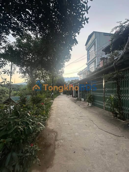 Nhà Cấp 4 Lê Hoàn, TP Hà Giang - 80m² Giá Hơn Tỷ
