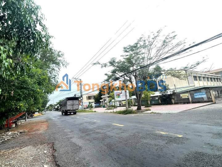 Đất nền góc 2 mặt tiền 190m² - Ngay 879B Mỹ Tho, Giá 1.95 Tỷ