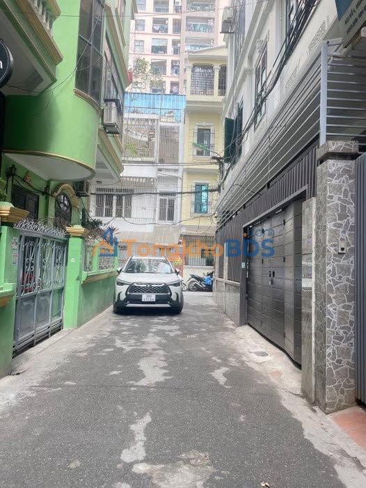 Nhà 60m² Trần Quốc Hoàn, Cầu Giấy - 6 Tầng, Ô tô tránh, Sẵn sàng giao dịch