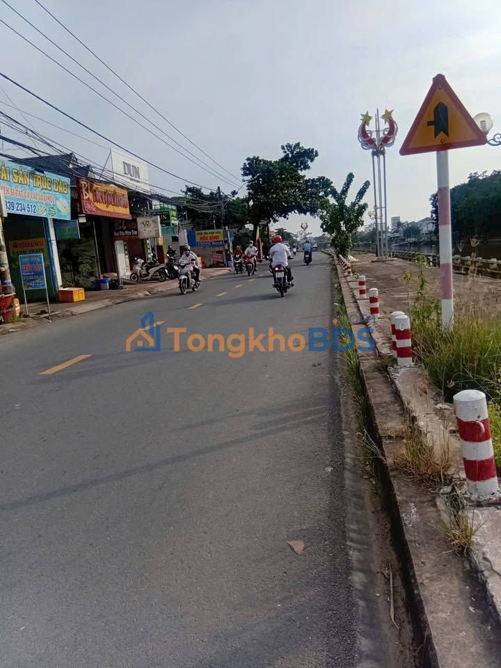 Bán Gấp Nhà Trọ Mặt Tiền Dương Quang Đông, Trà Vinh - 264m², Thu Nhập 16 Triệu/Tháng