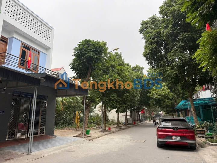 Nhà Phố Vĩnh Trụ 90m² (2 Tầng) - Full Nội Thất, Sẵn Sàng Vào Ở Ngay