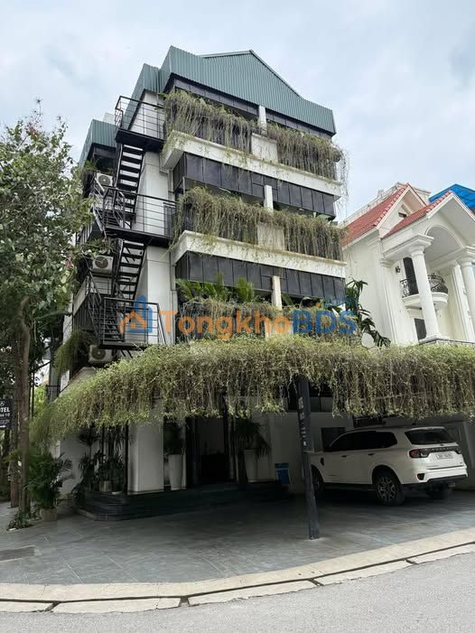 Biệt thự góc 200m² Mỹ Đình 72 tỷ - Vị trí vàng, 15 PN, thang máy