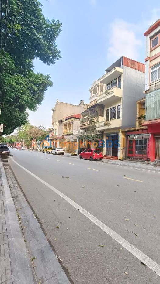Nhà Mặt Tiền Hoàng Quốc Việt, Bắc Giang - 60m², 3 Tầng, Kinh Doanh Đỉnh Cao