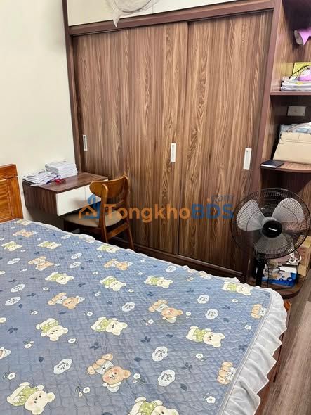 Chung cư C5 55m² - Sổ đỏ sẵn sàng, full nội thất, 1.2 tỷ