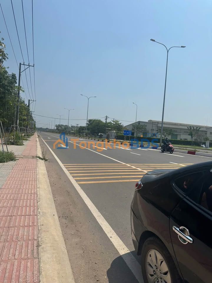 Bán Gấp Đất Thổ Cư 1000m² Gần KCN Visip 3, Tân Uyên - Giá Sốc Chỉ 4 Tỷ