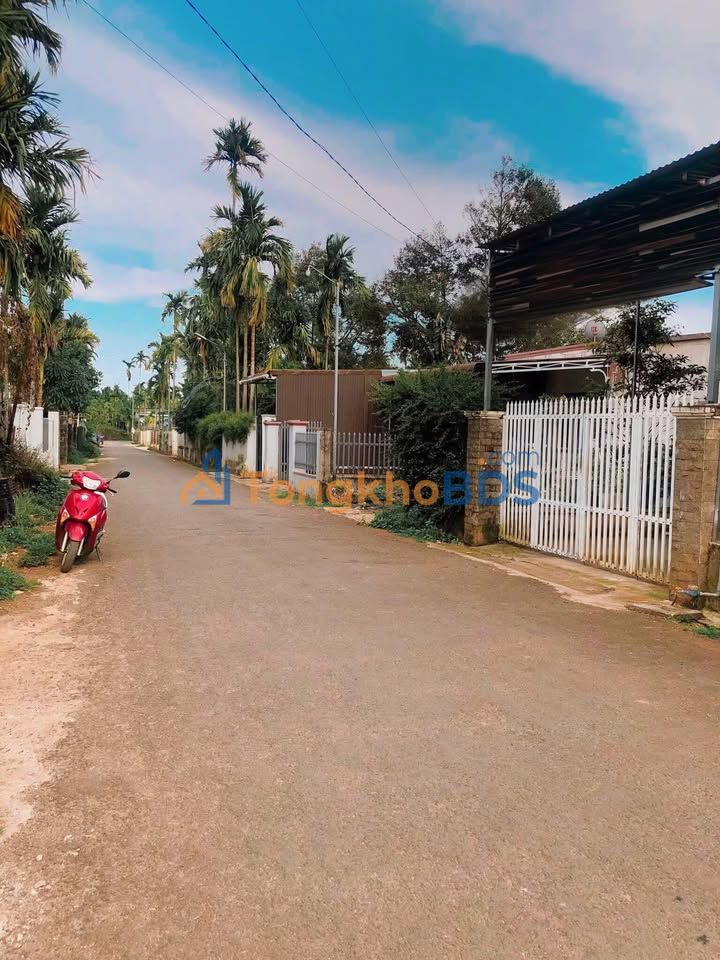 Đất nền Ea Đar Ea Kar 400m² 74 tỷ - Sổ đỏ rõ ràng