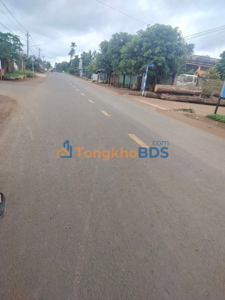 Nhà phố Đông Hòa 320m² thỏa thuận - Mặt tiền kinh doanh