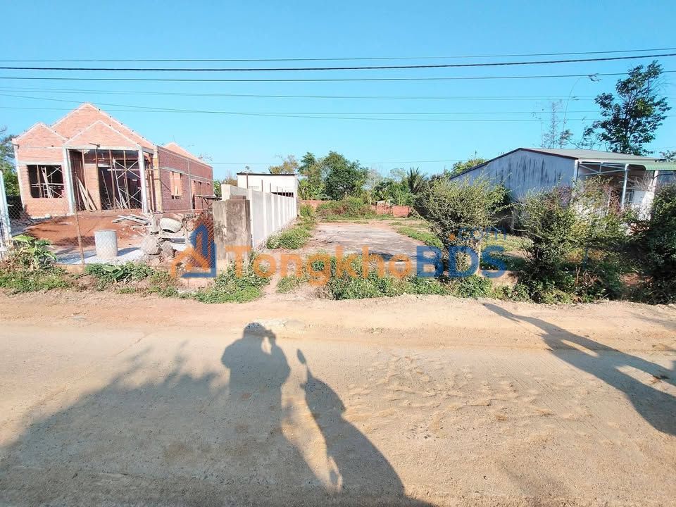 Đất Nền Ena Krong Ana 210m² Giá 700 Triệu - Kinh Doanh Sầm Uất