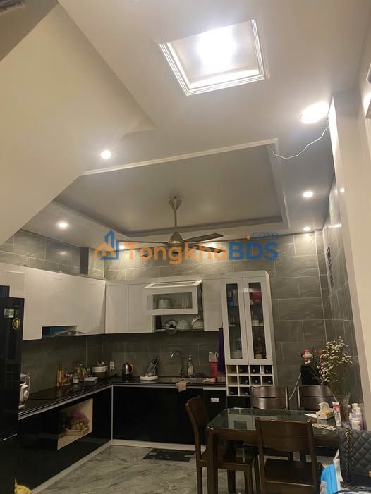 Nhà 3 Tầng Ngõ 389 Đằng Hải, Hải An - 3PN Đủ Đồ, Ô Tô Đỗ Cửa