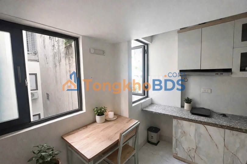 Cho thuê phòng trọ 25m² tại 80 Nhân Hòa, Thanh Xuân - Full nội thất, giá 4.7 triệu