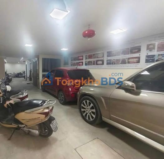 Tòa nhà 9 tầng Đống Đa 111m² - Thang máy, Gara ô tô, Sổ đỏ nở hậu