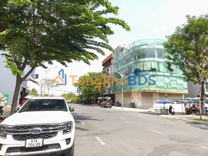 Tòa văn phòng Phạm Văn Ngôn 160m² 63 tỷ - Vị trí trung tâm