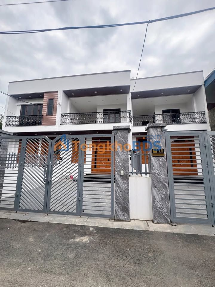 Bán Nhà 2 Tầng Phường Tân Long, TP Thái Nguyên - 150m² Có Vườn Riêng