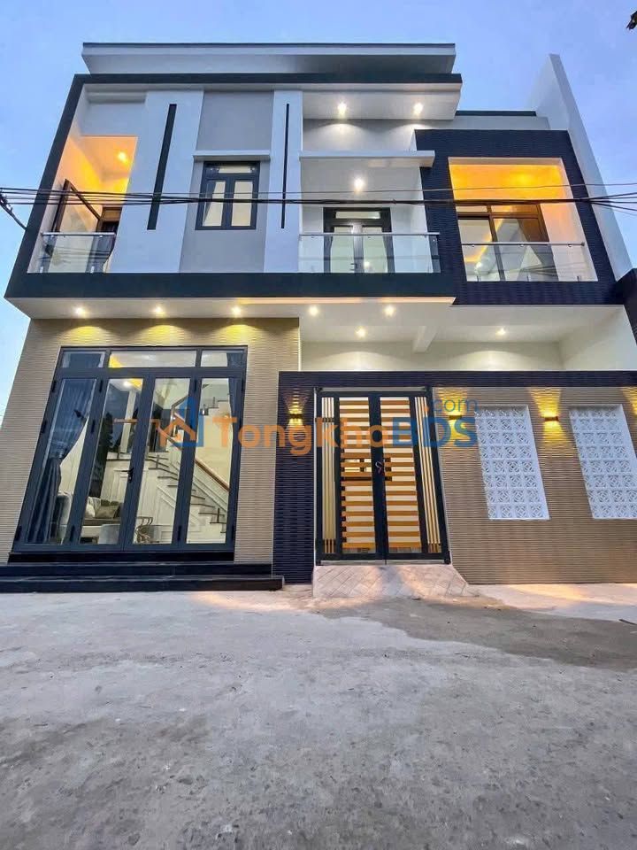 Nhà Trệt Lầu Nguyễn Văn Linh, Cần Thơ - 96m² Sổ Hồng Giá 2.38 Tỷ