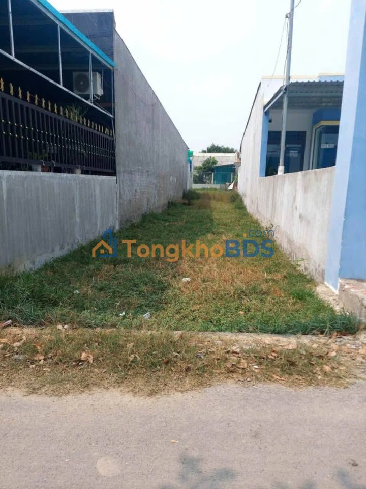 Nhà Mặt Tiền Nhựa Nhơn Hòa, Đức Hòa - 112m² Thổ Cư, Giá Tốt