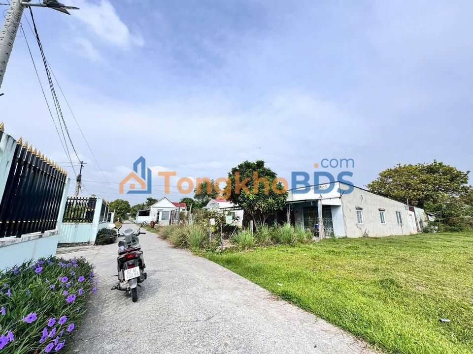 Đất Nền Đức Hòa 4452m² - Thổ Cư Sẵn Sàng, Giá 1.9 Tỷ