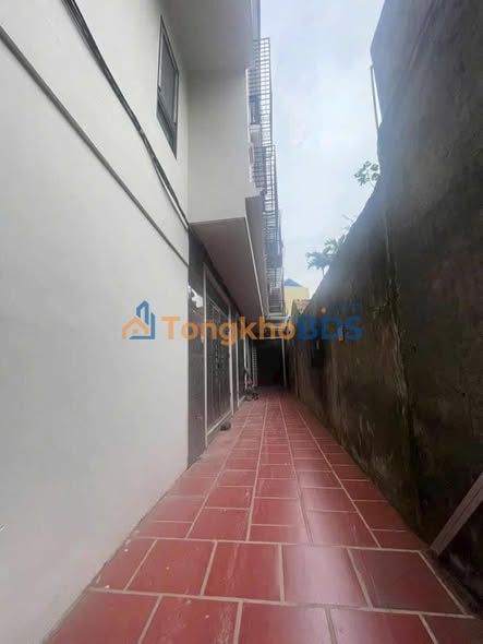 Nhà 30m² Chúc Sơn, Chương Mỹ - 3PN, Sổ Hồng Sẵn Sàng