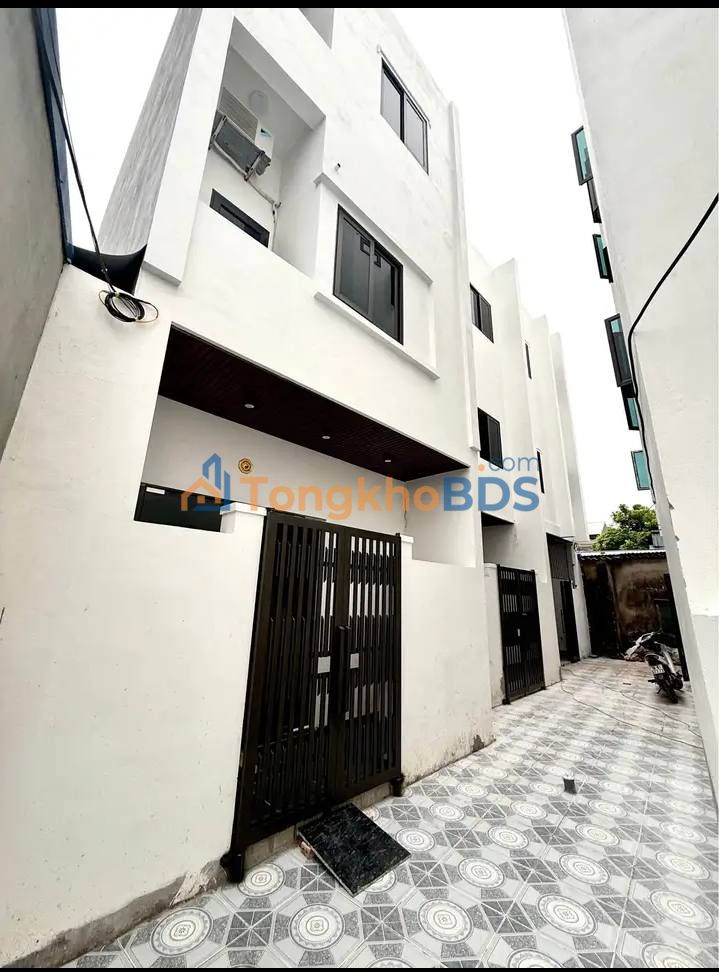 Bán nhà 3 tầng 47.4m² Phường Vị Xuyên, Nam Định - Ô tô đỗ sát nhà