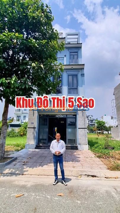 Nhà Mặt Tiền Kinh Doanh KĐT 5 Sao 2 Bình Chánh - 121m² Full Thổ Cư