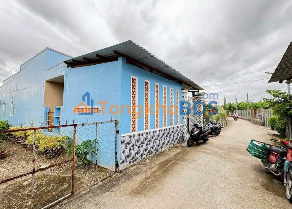 Nhà mặt tiền Gò Công Đông 190m² 850tr - Ô tô vào tận nhà