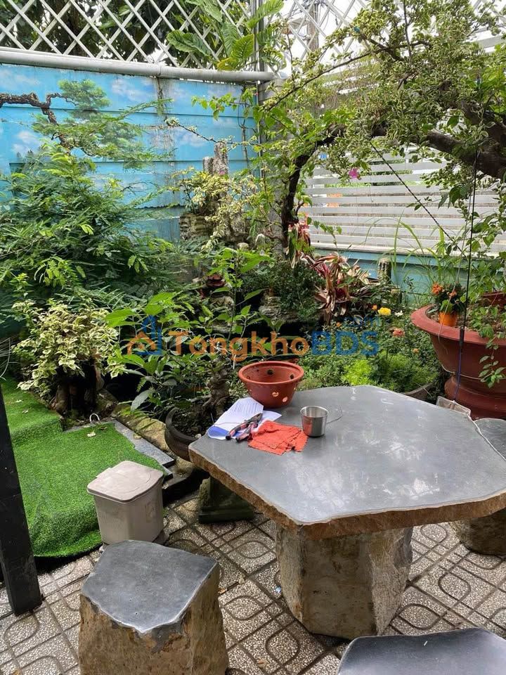 Townhouse Bao Loc 210m2 gia 5,5 ty - Thich hop KD ngay