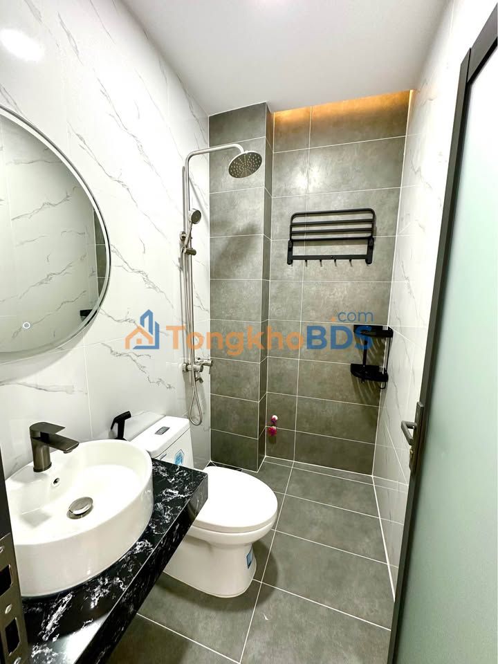 Nhà Phường 2 Quận 5 46m², 3PN, Sổ Hồng Riêng - Giá Tốt