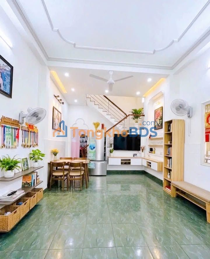 Nhà Quận 10 CMT8 148m2 19.5 tỷ - Chính chủ bán