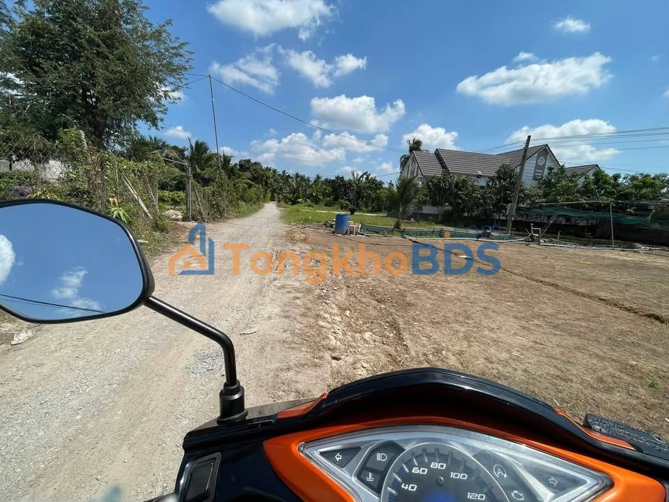 Bán đất 735m² Bến Tre, gần Cầu Vàm Mơn - Giá 780 triệu