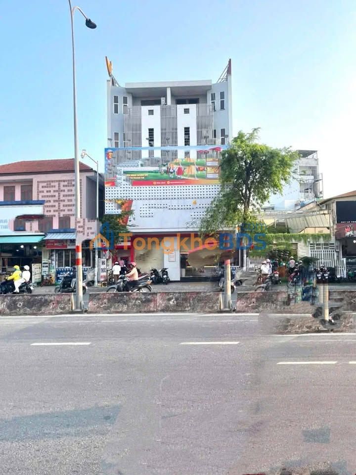 Mặt Tiền KD Lê Trọng Tấn Tân Phú - 250m² Giá 50 Triệu/Tháng