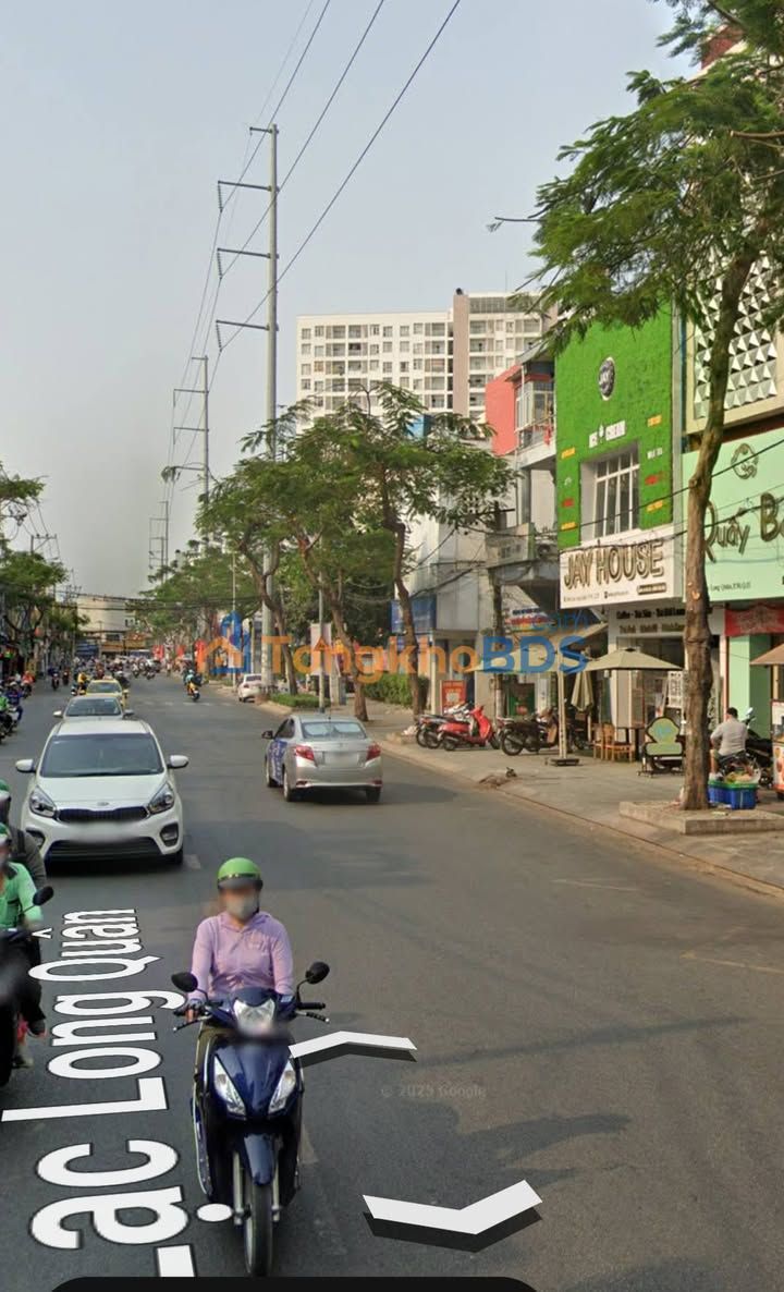 Nhà Phố 4 Tầng Lạc Long Quân, Quận 11 - 50m² - Giá 7.x Tỷ - Giảm Mạnh