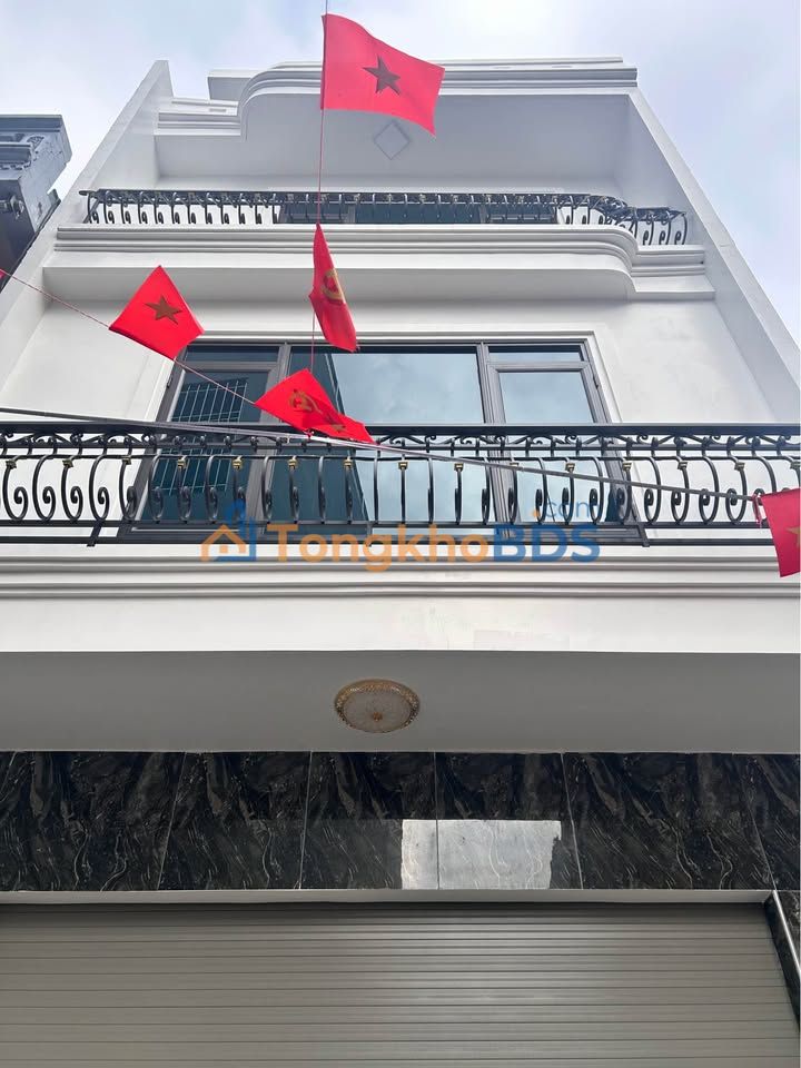 Nhà 4 Tầng Ngõ Ô Tô Hải An, DT 71m² - Giá 4.75 Tỷ Chính Chủ