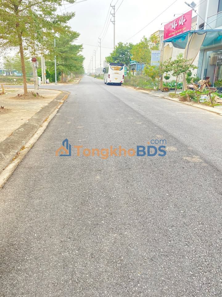 Đất nền Gia Viễn đường 477 108m² - Đường to ô tô