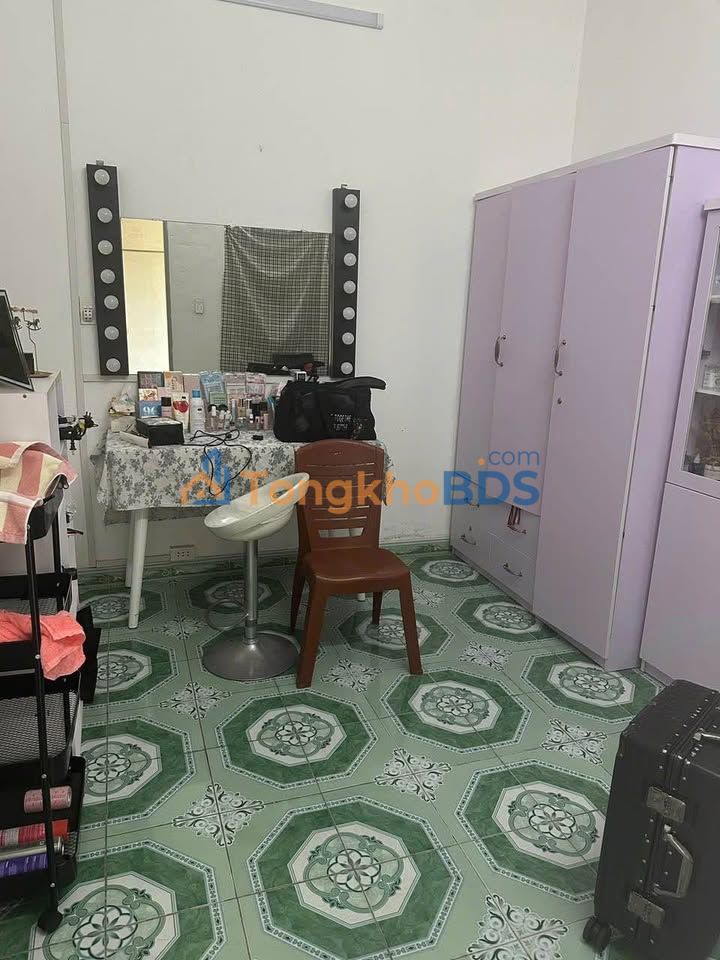 Cho thuê nhà mặt tiền 7.5m Khuê Trung, Đà Nẵng - 4PN, 2 Tầng