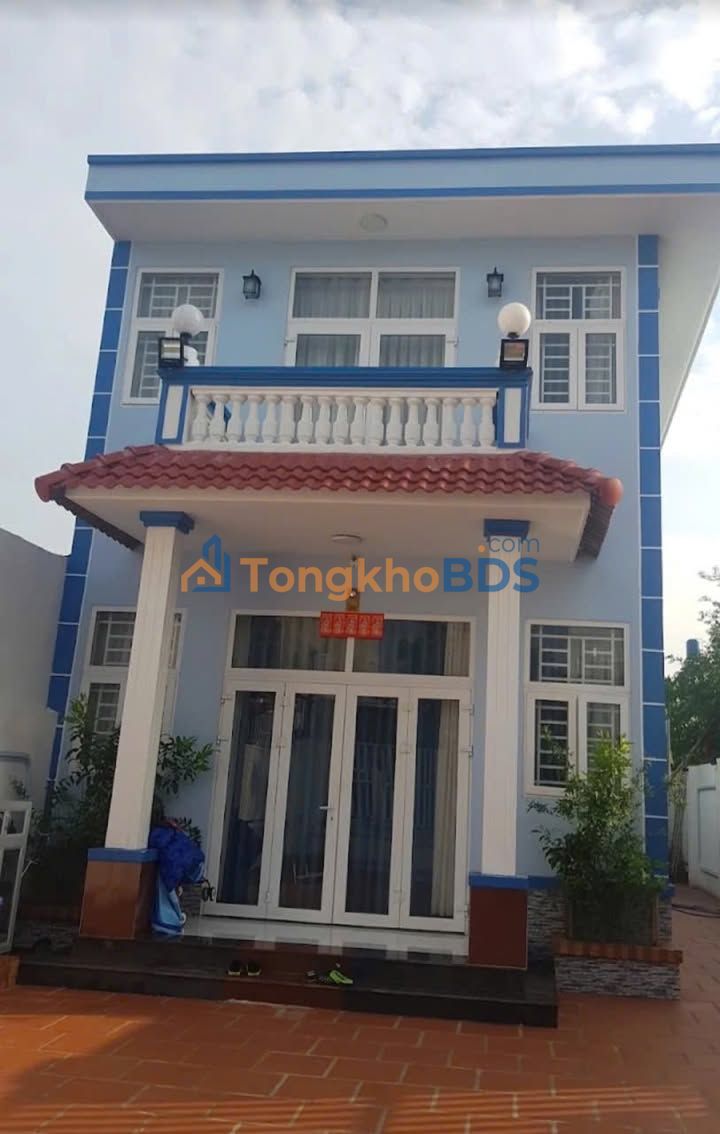 Nhà Hóc Môn SHR 216m² - 9.2 Tỷ, Sẵn Sàng Sang Tên, Khách Định Cư