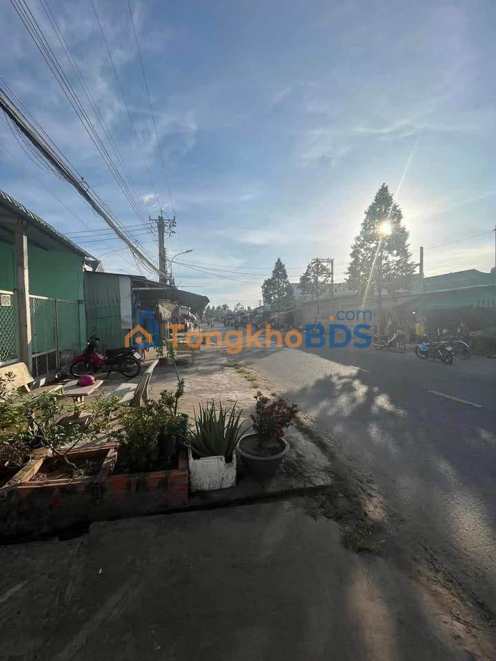 Đất mặt tiền Châu Thị Kim P7 184m² 4 triệu - Đường to ô tô