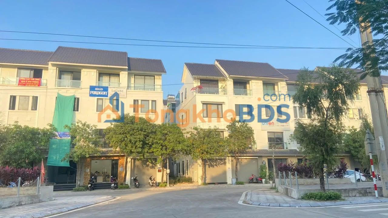 Bán Gấp Liền Kề 60m² Hà Đông - Giá 13.9 Tỷ, View Biệt Thự