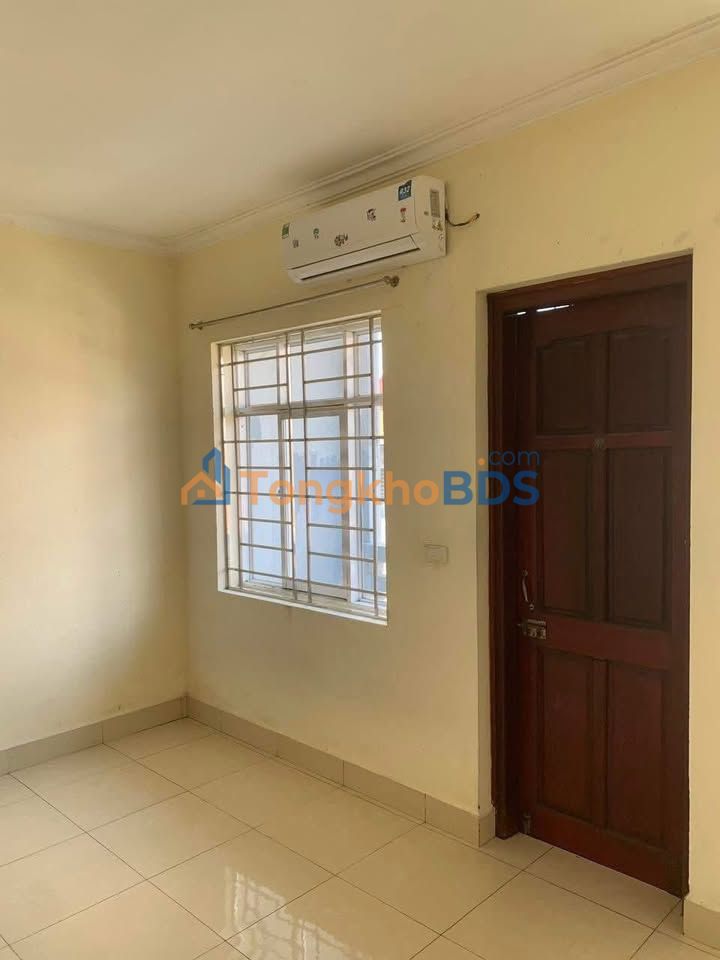 Cho thuê căn hộ Hoa Lâm Việt Hưng 3.7 triệu - Sẵn nội thất cơ bản