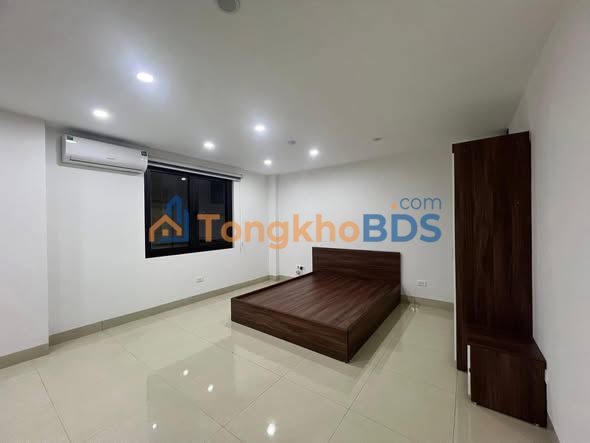 Cho thuê căn hộ Full đồ, thang máy, Ngõ 85 Bát Khối, Long Biên - 2 phút đến Aeon Mall