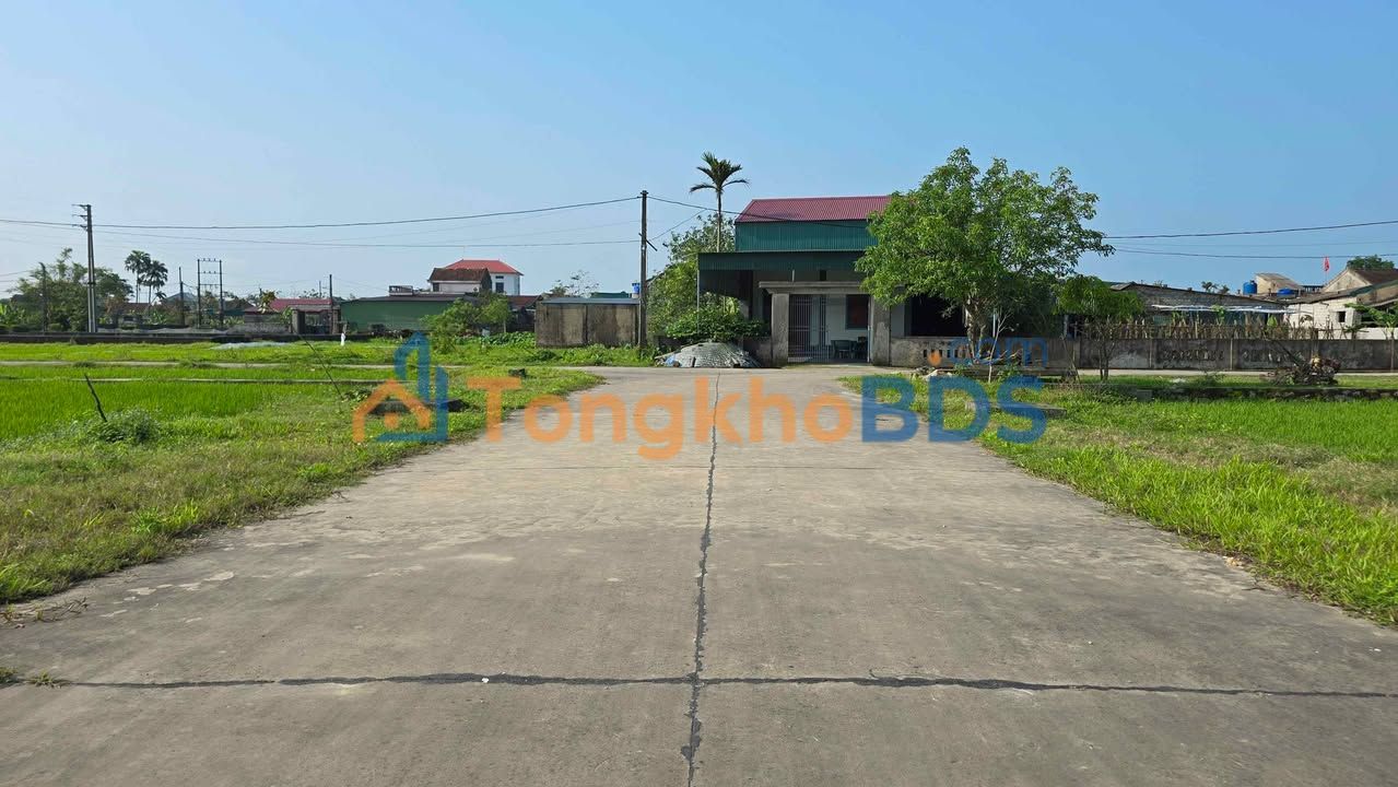 Đất nền Tượng Sơn Hà Tĩnh 144m² 2 tỷ - Đường to ô tô