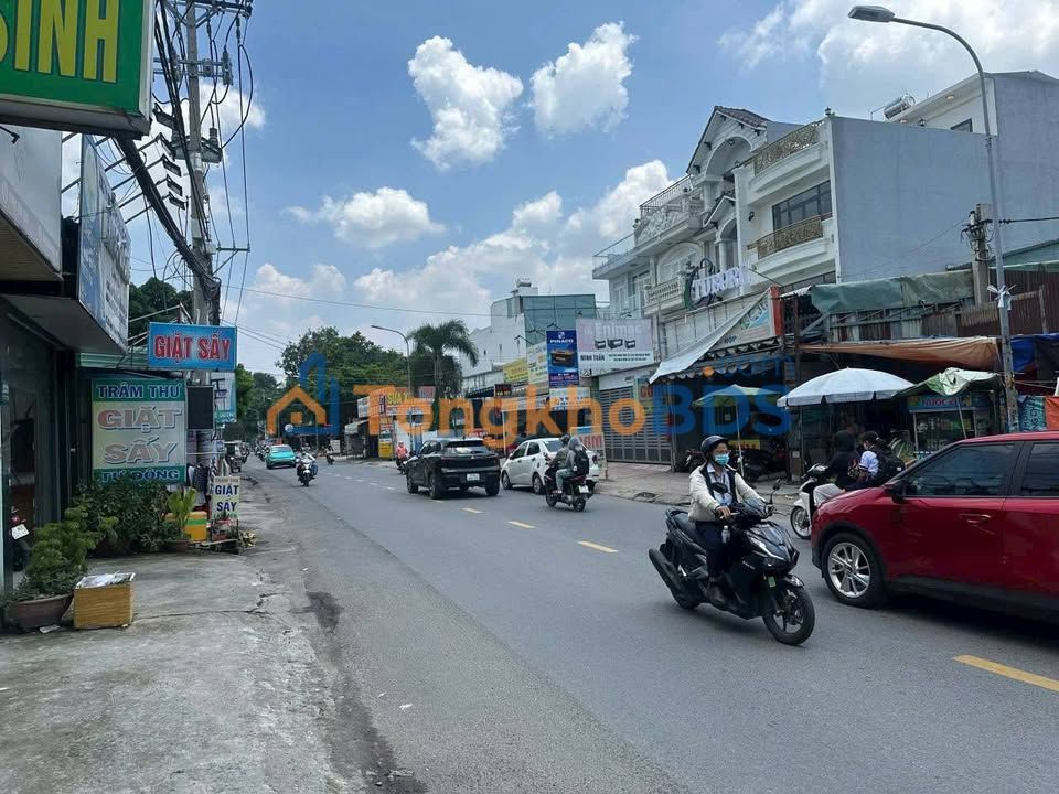 Mặt Bằng Kinh Doanh Căn Góc 2 Mặt Tiền, 195m² Quận 12 - Giá 35 Triệu