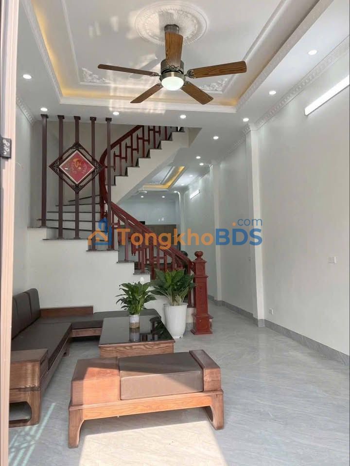Nhà phố Tô Hiến Thành Nam Định 57m² 2,9 tỷ - Ô tô vào tận nhà