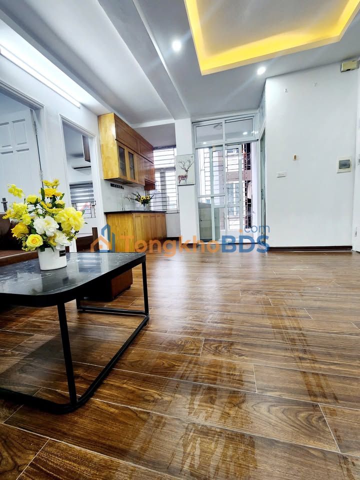 Chung cư mini Khương Đình 60m², 2PN, ô tô tránh chân tòa - Giá 2.7 tỷ