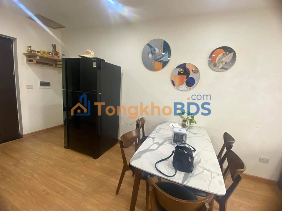 Cho thuê căn hộ 72m² TSG Lotus Sài Đồng, full nội thất, giá 10 triệu/tháng