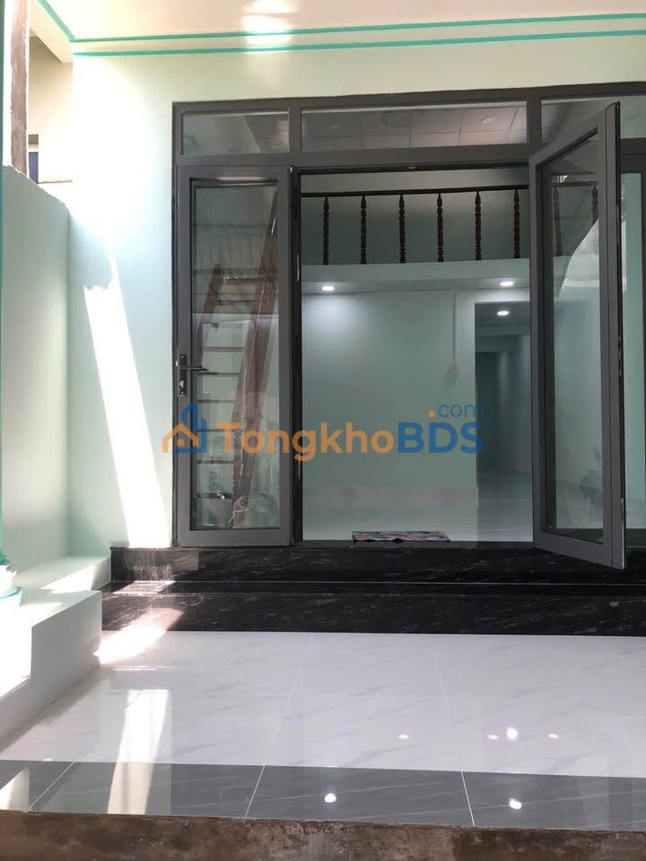 Nhà 107m² Tây Nha Trang - 2 Mặt Tiền, 3PN Giá 2.2 Tỷ