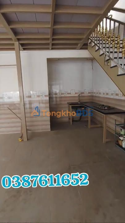 Nhà Sân Vườn Trung Tâm Dĩ An 200m² - Giá 15 Triệu/Tháng